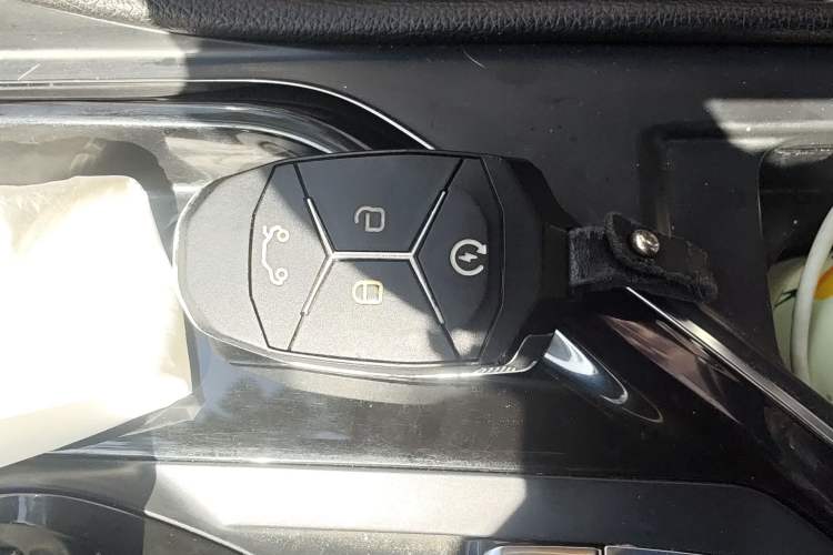 Used Lynk & Co 02 2018 1.5T DCT Two-Wheel Drive Sporty Version China V Standard