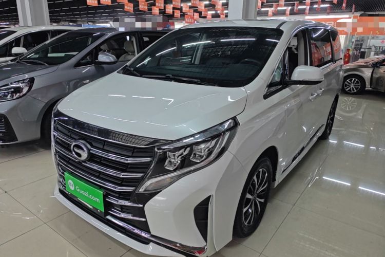 GAC Trumpchi M8 2023 Lingxiu Series 390T Luxury Edition usado