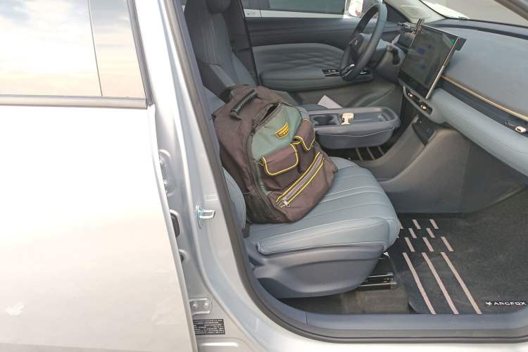 Used ARCFOX T1 2025 Model 425 PRO