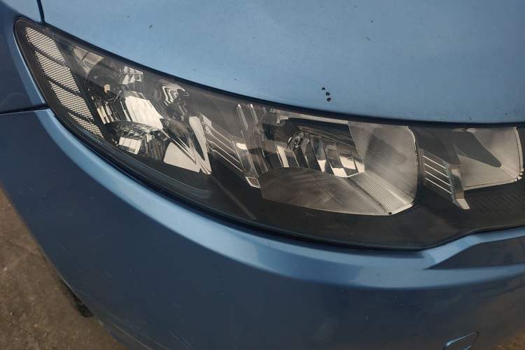 Used Kia Forte 2012 1.6L MT GL Commemorative Edition Right Front Headlight