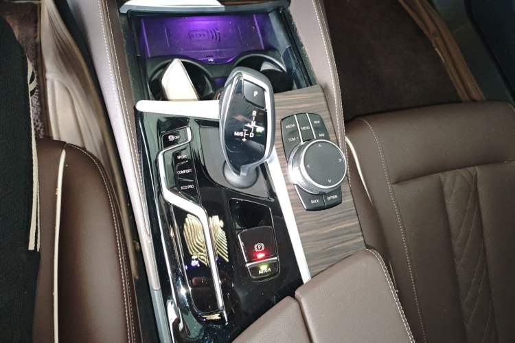 Used BMW 5 Series 2023 530Li Leading Edition Luxury Package
