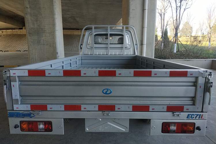 Used Ruichi EC71 2024 EC71L Cargo Pioneer I Model 41.85 kWh