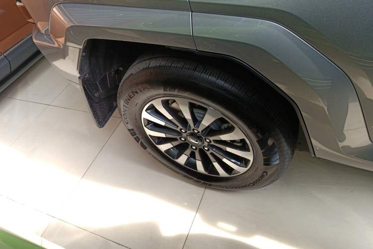 Used Tank 700 New Energy 2024 Hi4-T Extreme Edition Right Rear Wheel Hub