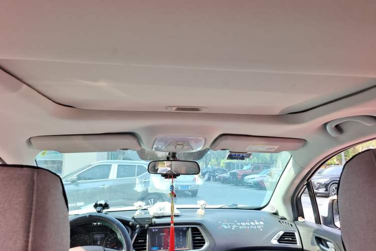 Used GAC Trumpchi GS4 2015 200T Manual Elite Edition Headliner