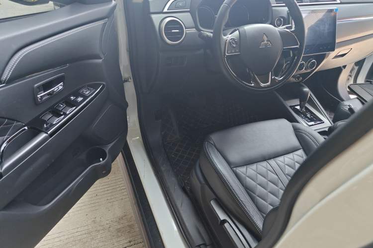 Used Mitsubishi ASX 2020 2.0L CVT Smart Edition
