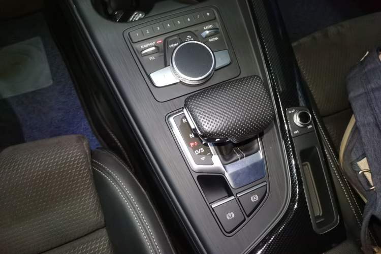 Used Audi A4 2020 Avant Futurist 40 TFSI Luxury Dynamic Model