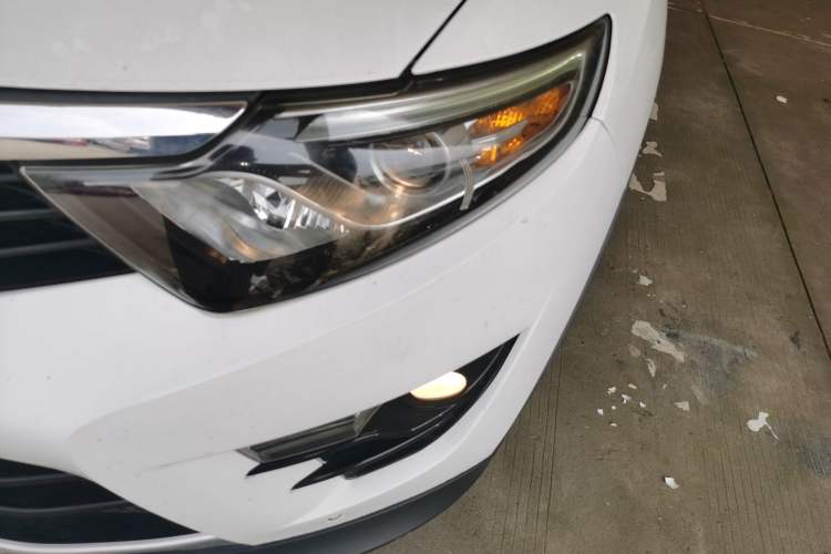 Used Soueast DX7 2015 1.5T Manual Luxury Model