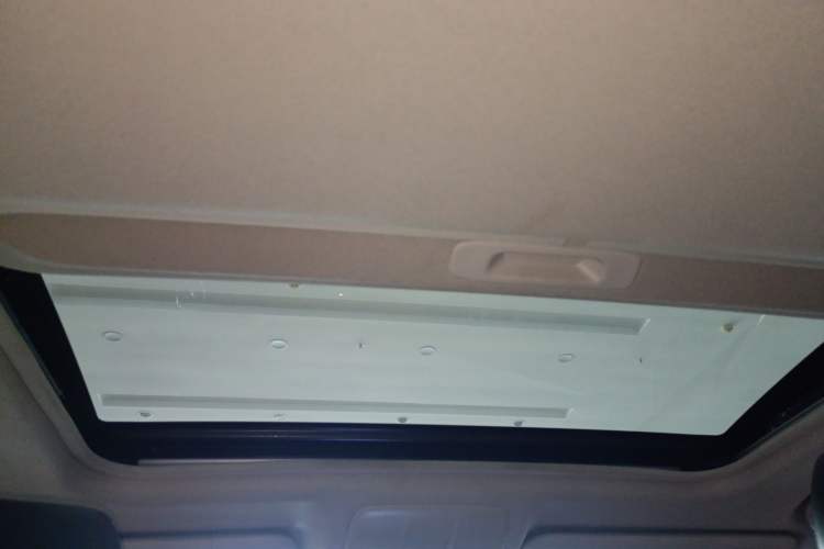 Used Mazda 3 Axela 2017 Hatchback 1.5L Automatic Luxury Model Emission Standard China V