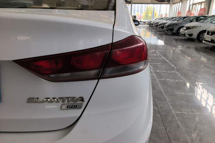 Used Hyundai Elantra (6th Generation / Lingdong) 2016 1.6L Automatic ZhiXuan – Elite Version