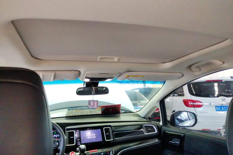 Used Honda Elysion 2019 2.0L Hybrid Luxury Edition Headliner