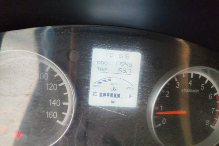 Used Jinbei Hiace X30  Odometer Close Up