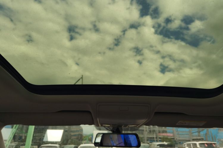 Used Volkswagen Tiguan L 2022 330TSI Automatic Two-Wheel Drive Smart Edition Headliner