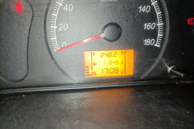 Used Wuling Zhiguang 2023 1.5L Utility Version with Enclosed Windows 2 Seats