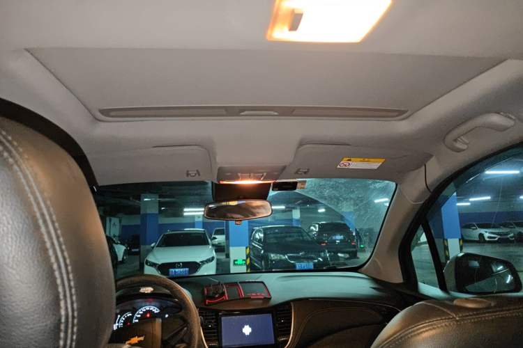 Used Chevrolet Trax 2017 1.4T Automatic Two-Wheel Drive Comfort Version Headliner