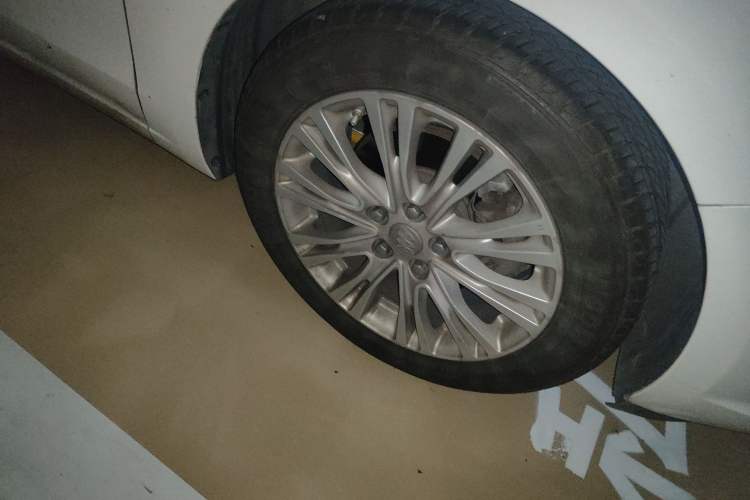 Used Buick GT 2017 15N Automatic Elite Version
