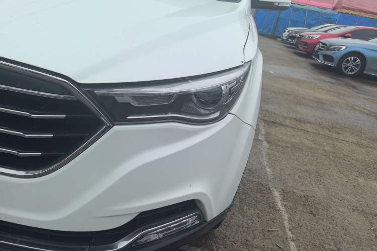 Used Bestune X40 2019 1.6L Automatic Luxury Version China V Emission Standard