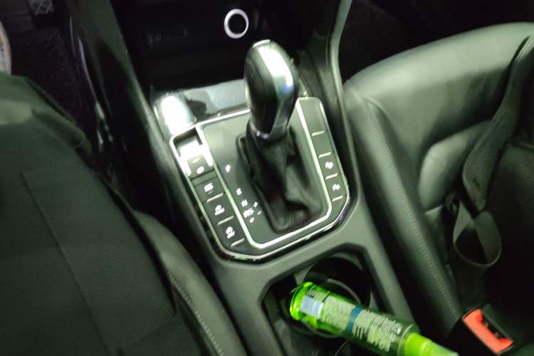 Used Volkswagen Golf 2015 1.4TSI Sportsvan