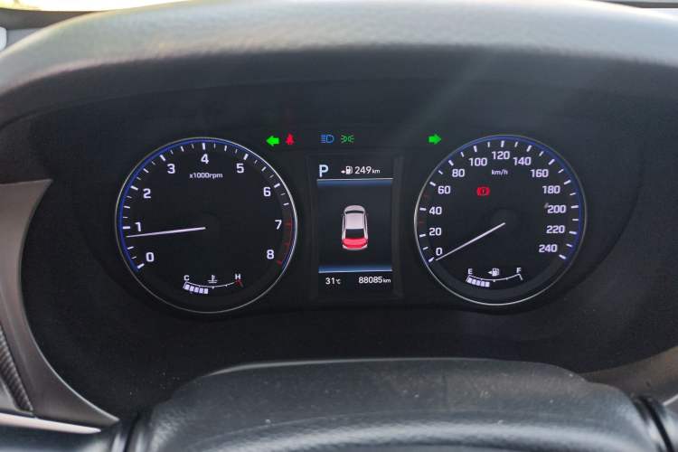 Used Hyundai Mistra 2017 1.8L Automatic Deluxe DLX Model China V Emission Standard
