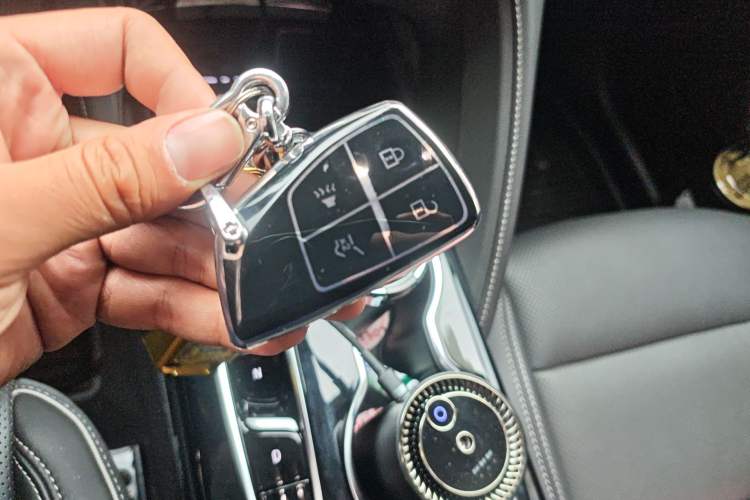 Used Buick Envision 2023 Encore Plus 652T Five-Seat Luxury Model Vehicle Key