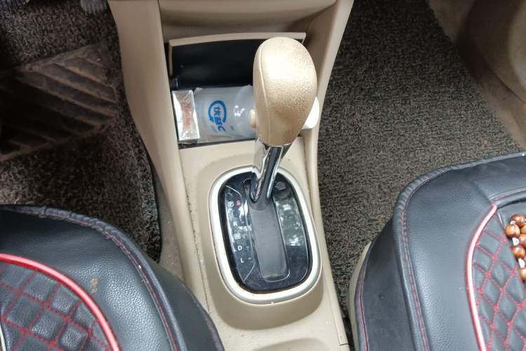 Used Nissan Sylphy 2018 Classic 1.6XE CVT Comfort Edition Gear Lever