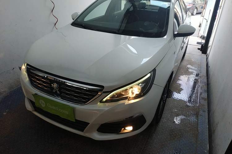 Used Peugeot 308 2019 230THP Automatic Luxury Edition China VI Standard