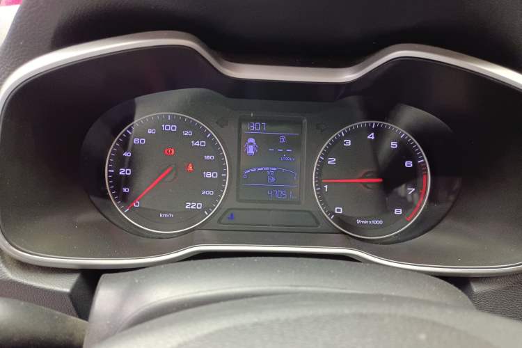 Used MG ZS 2020 Global Bestseller 1.5L Manual Comfort Edition Instrument Cluster