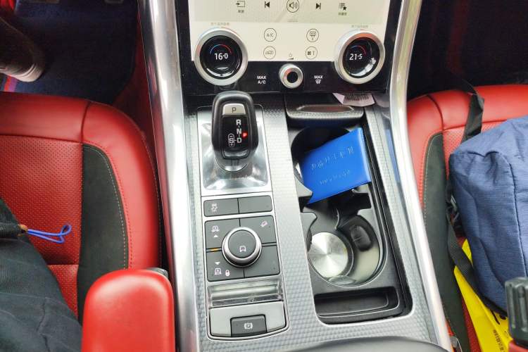 Used Land Rover Range Rover Sport 2019 3.0 L6 HSE DYNAMIC