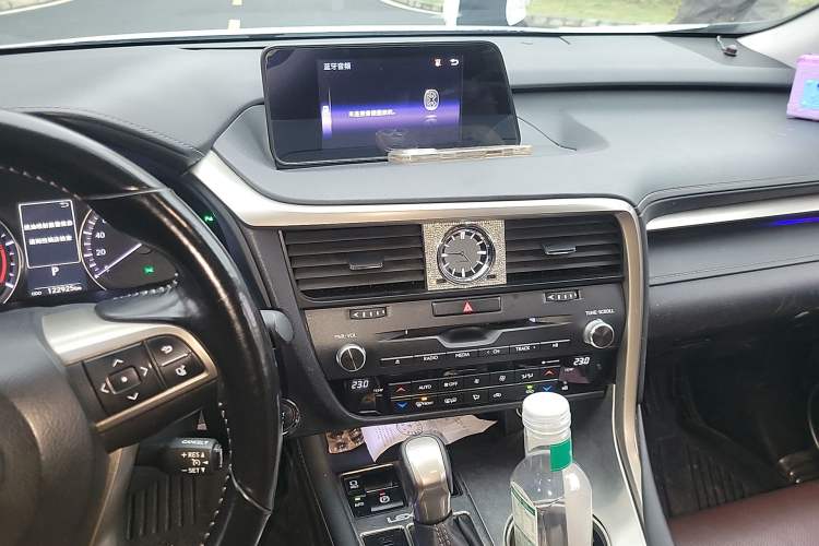 Used Lexus RX 2016 300 Two-Wheel Drive Elite Version China V Standard Audio And AC Panel