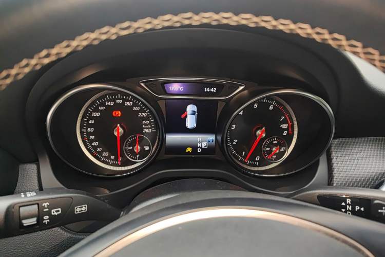 Used Mercedes-Benz GLA 2018 GLA 200 Sport Edition Instrument Cluster