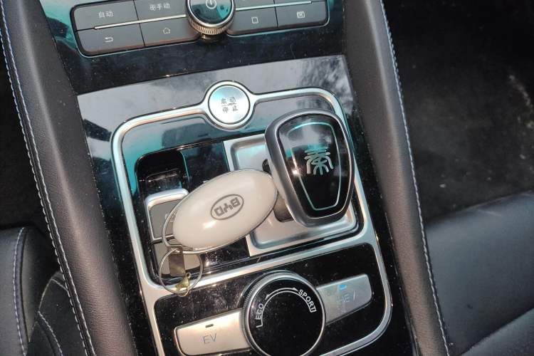 Used BYD Qin New Energy 2017 Qin 1.5T 100
