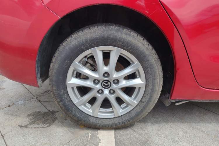 Used Mazda 3 Axela 2017 Sedan 1.5L Automatic Luxury Model Emission Standard China V