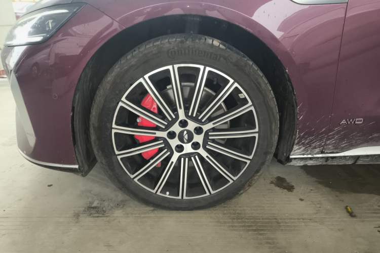 Used Chery Fulwin A9L 2025 Model, Four-Wheel Drive High-Energy Peak Edition Left Front Wheel Hub