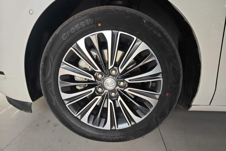 Used Buick GL8 2022 ES Land Cruiser 653T Luxury Model
