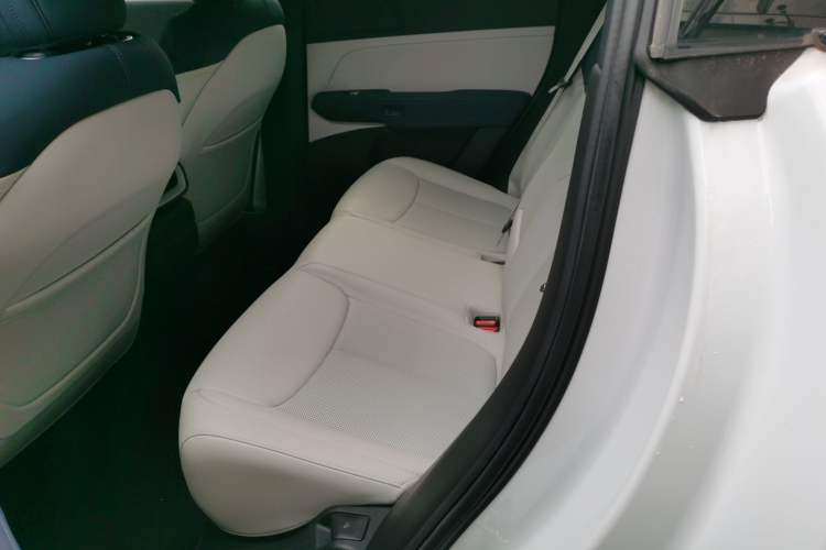 Used XPeng G6 2023 580 Long-Range Pro Left Rear Seat