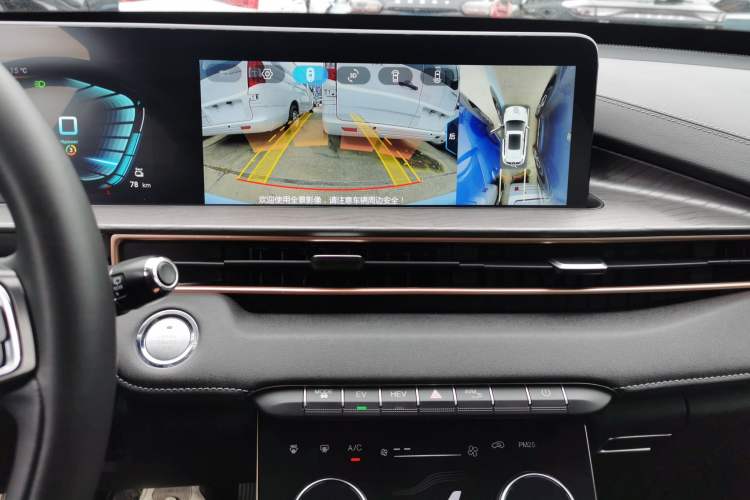 Used EXEED Zhuifeng C-DM 2022 1.5 TCI-DHT 105 km "Chengfeng Qi" Edition Audio And AC Panel