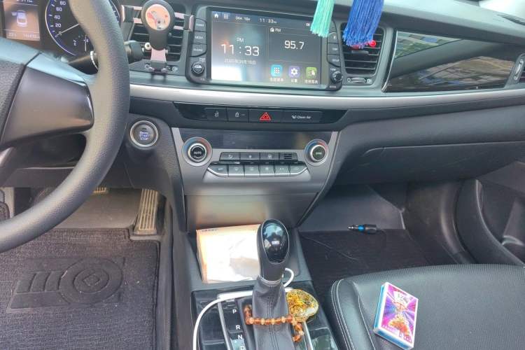 Used Hyundai Mistra 2017 1.6T Automatic Smart GLS China V Standard Audio And AC Panel