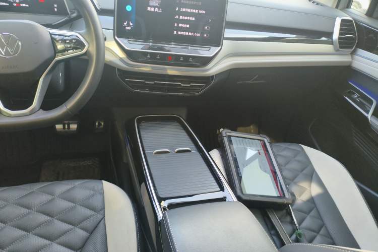 Used Volkswagen ID.6 CROZZ 2022 Long-Range PRO Edition
