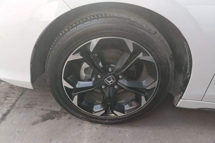 Used Honda Civic 2025 240TURBO CVT SmartFun Pro