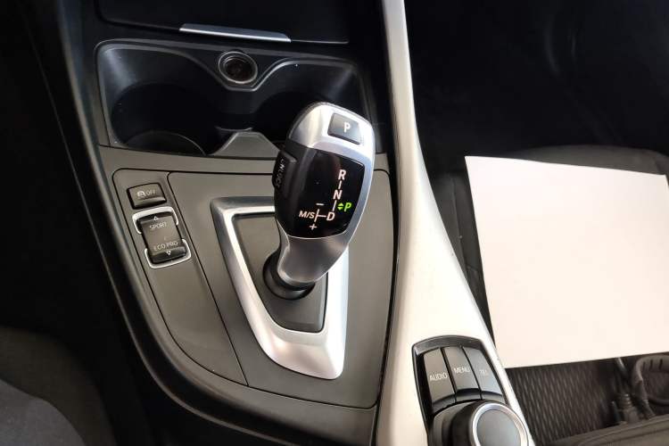 Used BMW 1 Series 2016 118i Leading Model Gear Lever