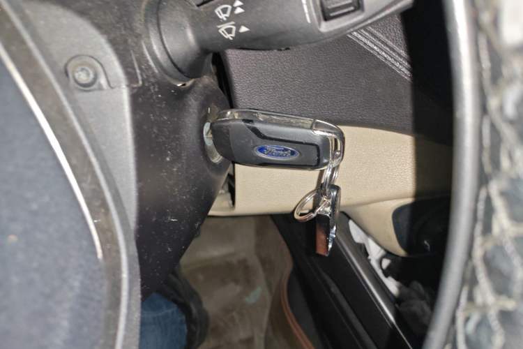 Used Ford Escort 2015 1.5L Manual Fashion Edition