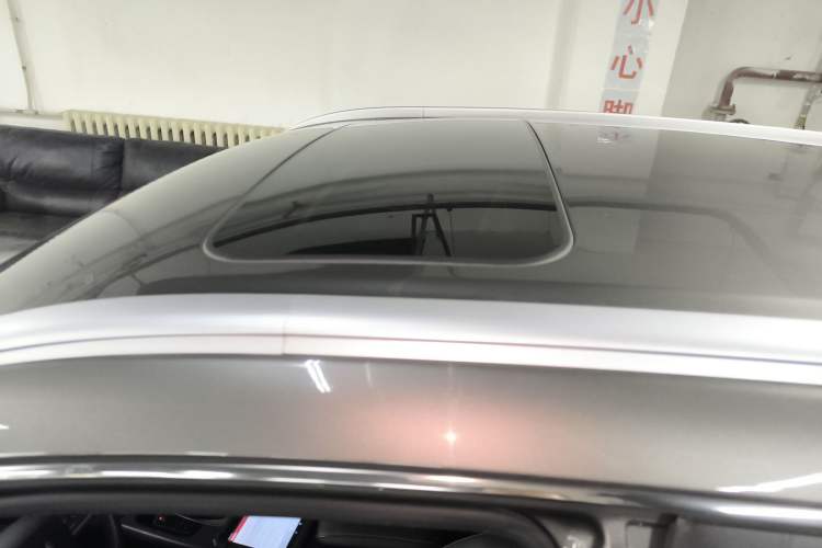 Used Geely Auto Emgrand X7 Sport 2021 Million Edition 1.8TD DCT Two-Wheel Drive Comfort Model