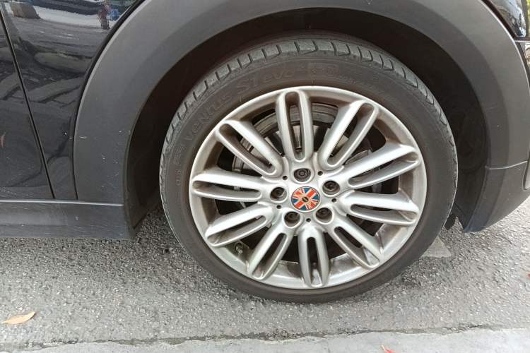 Used MINI 2019 1.5T COOPER Artist