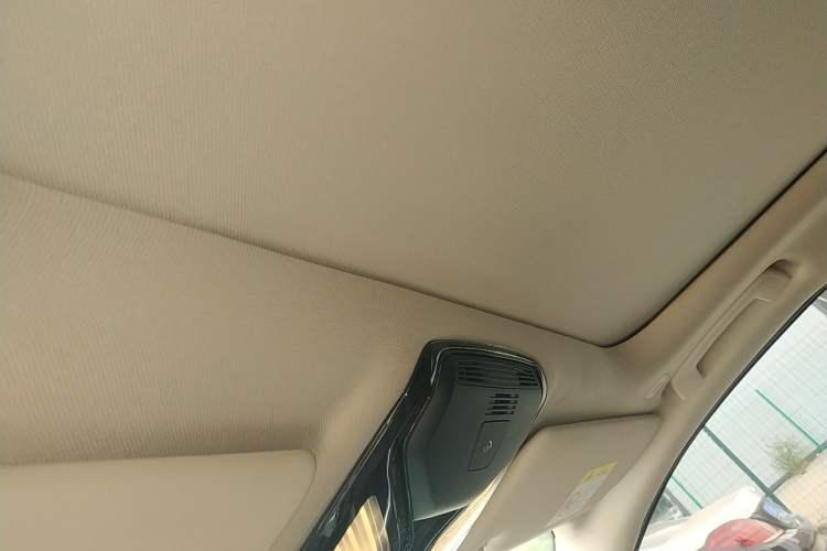Used BMW i3 2024 eDrive 35 L Headliner