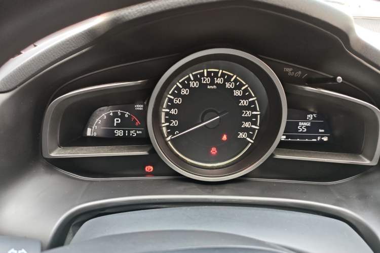 Used Mazda Mazda 3 Axela 2017 Sedan 1.5L Automatic Luxury Model China VI Standard