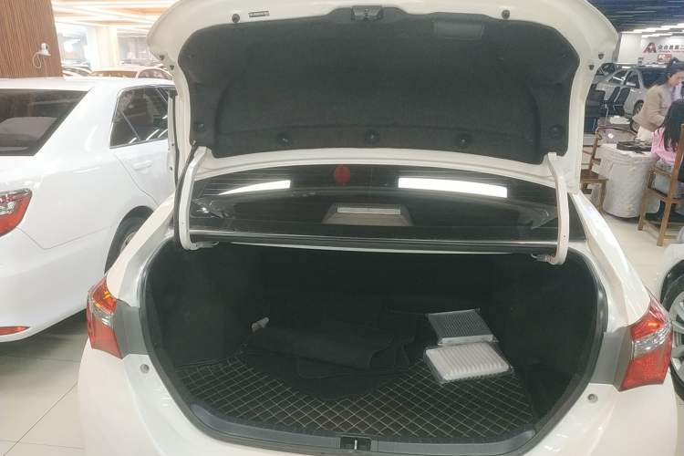 Used Toyota Corolla 2017 Revised Version 1.2T S-CVT GL-i