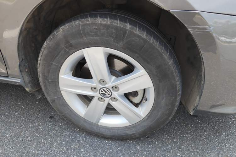 Used Volkswagen Bora 2013 1.6L Automatic Fashion Model