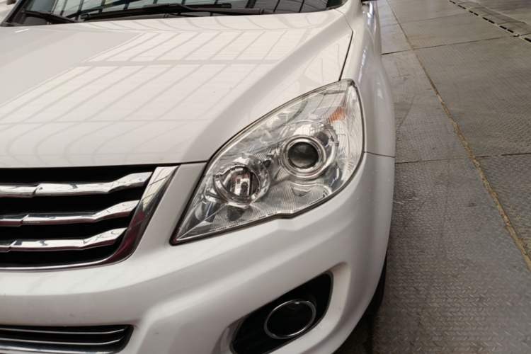 Used Haval H6 2016 Upgraded Model 1.5T Automatic Two-Wheel Drive Elite Version
