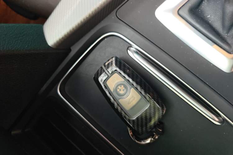 Used BMW 3 Series 2018 330i M Sport Night Edition Vehicle Key