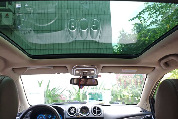 Used BYD Tang New Energy 2015 2.0T Four-Wheel-Drive Flagship Model