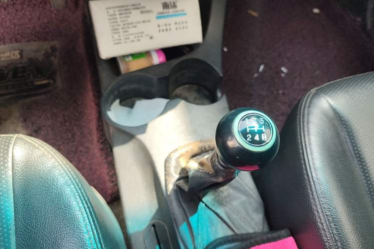 Used Kia Sportage 2011 2.0L Manual Two-Wheel-Drive GLS